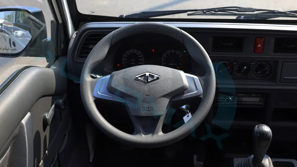 2025 CMC D260 Panel Van 2.4L RWD GCC 0Km With 3 Years Or 100,000 Km Warranty - Image 8
