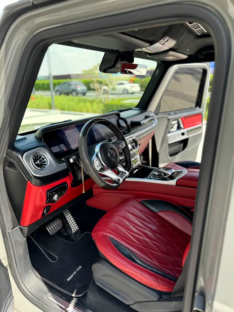Mercedes-Benz G-Class G 63 AMG 2019 - GCC Specs - Excellent Condition - Image 12