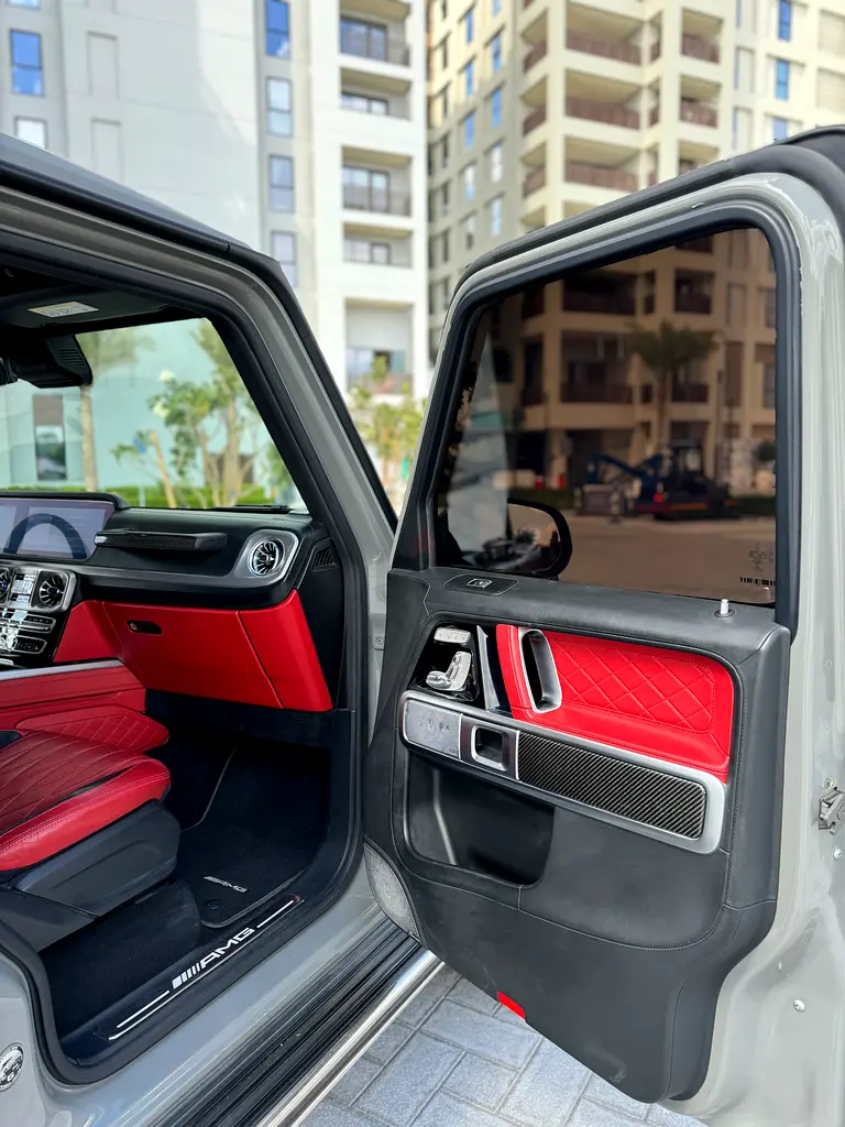 Mercedes-Benz G-Class G 63 AMG 2019 - GCC Specs - Excellent Condition - Image 13