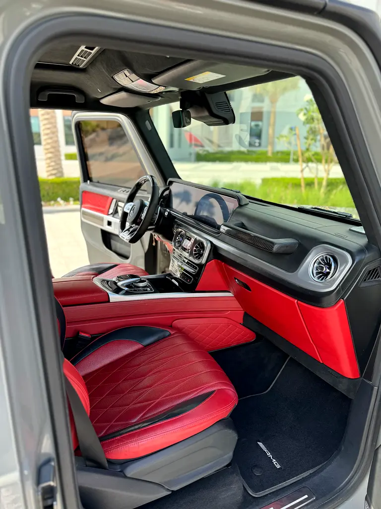 Mercedes-Benz G-Class G 63 AMG 2019 - GCC Specs - Excellent Condition - Image 15