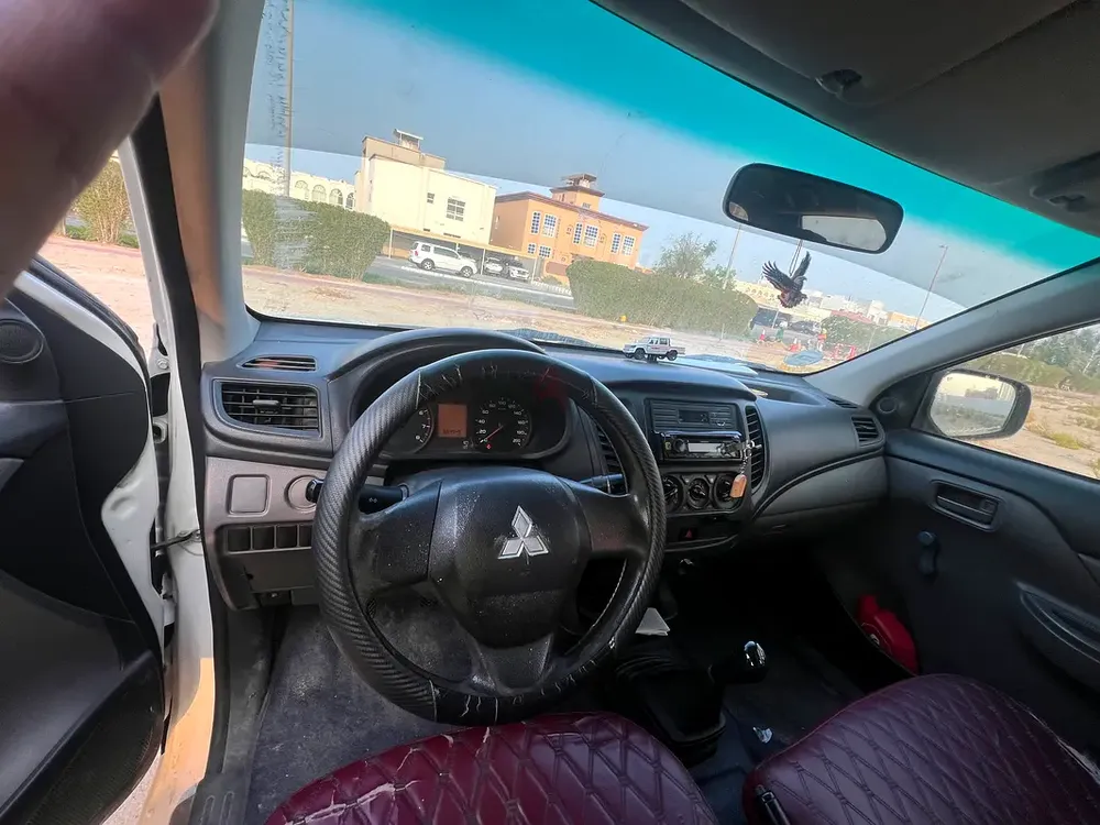 Mitubushi L200 model 2016 - Image 5