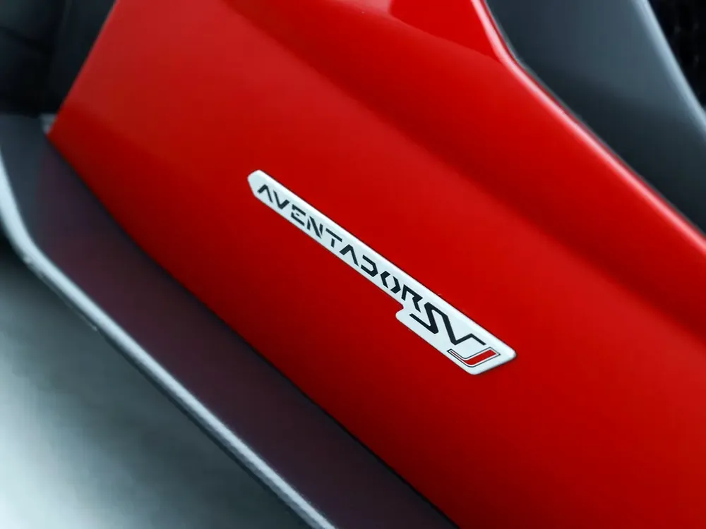 2021 LAMBORGHINI AVENTADOR SVJ ROADSTER / ONLY 2200 KM - Image 8