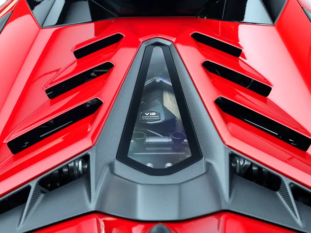 2021 LAMBORGHINI AVENTADOR SVJ ROADSTER / ONLY 2200 KM - Image 9