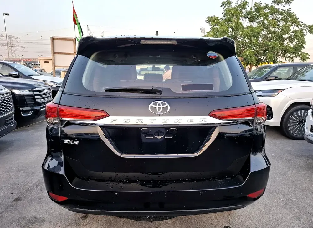 Toyota Fortuner EXR 2.7L 2020 Black Petrol (Export Only) - Image 4