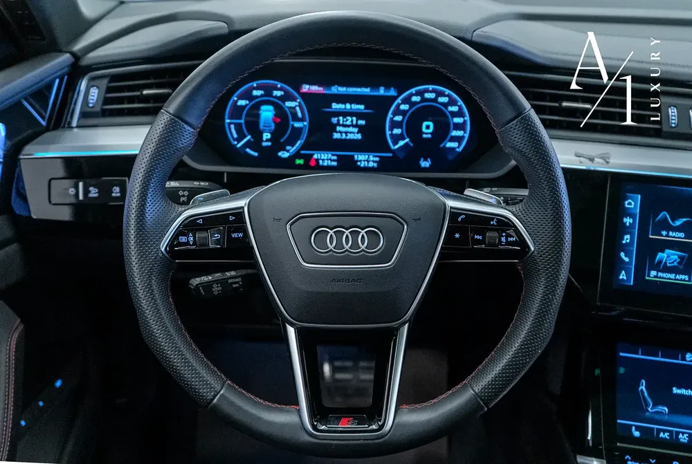 2024 Audi Q8 e-tron, With Warranty & Service Contract, Fully Loaded, Excellent Condition, GCC Sp - Image 11