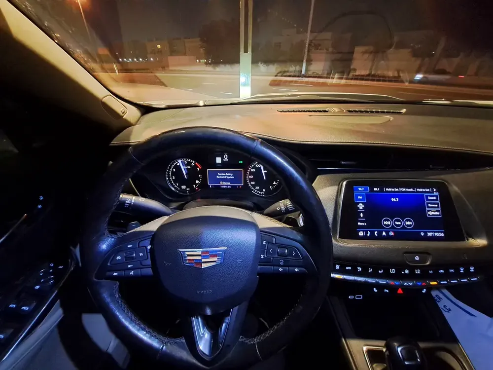 Urgent Sale: 2019 Cadillac XT4 – For Only 18k !! - Image 6