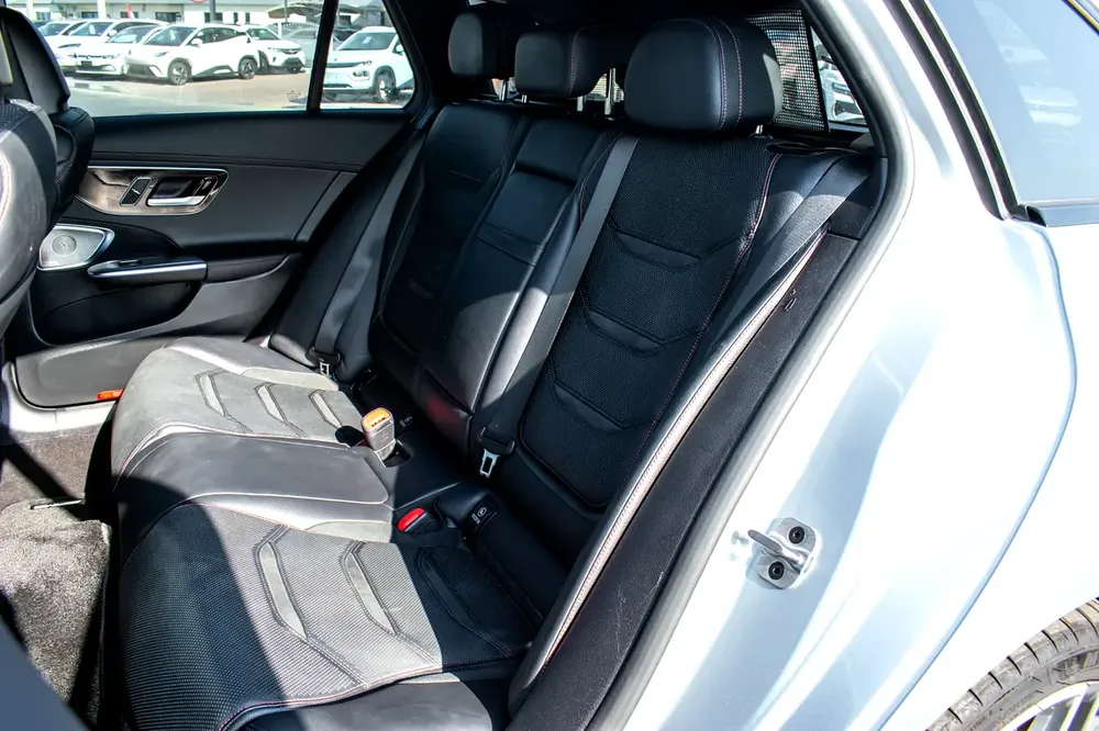 2023 - C43 STATION AMG - IMMACULATE CONDITION - ONLY 4,000 KM DONE - Image 20