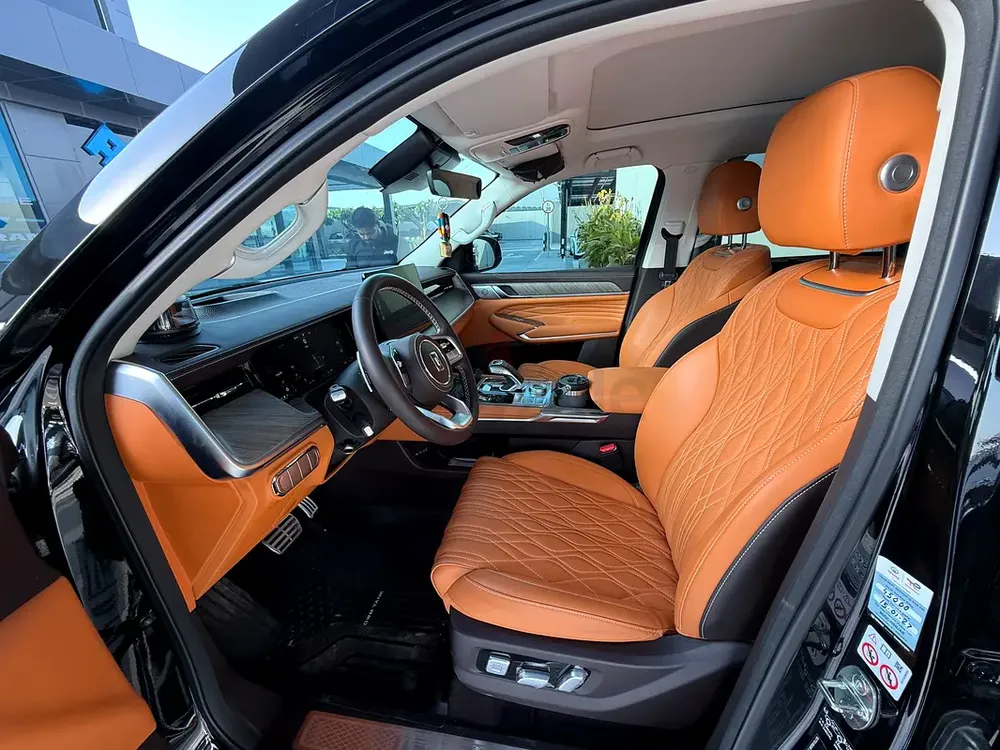 2024 Tank 500 V6 | Full Option | Luxury 7-Seater | Off-Road Beast - Image 8