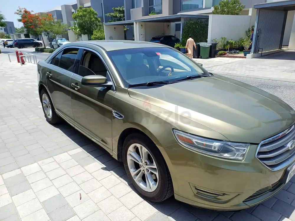 Ford Taurus SEL 2013 American Specs - Well Maintained - Image 5