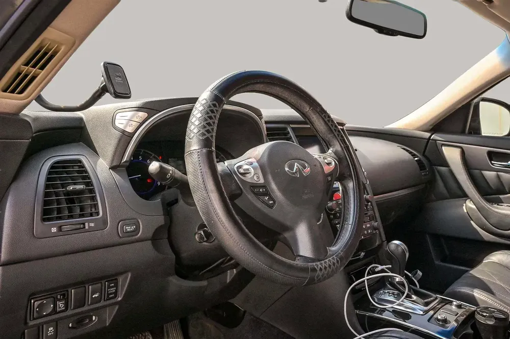 AED 1038/month | 2018 Infiniti QX70  | GCC Specs | Ref#417064 - Image 11