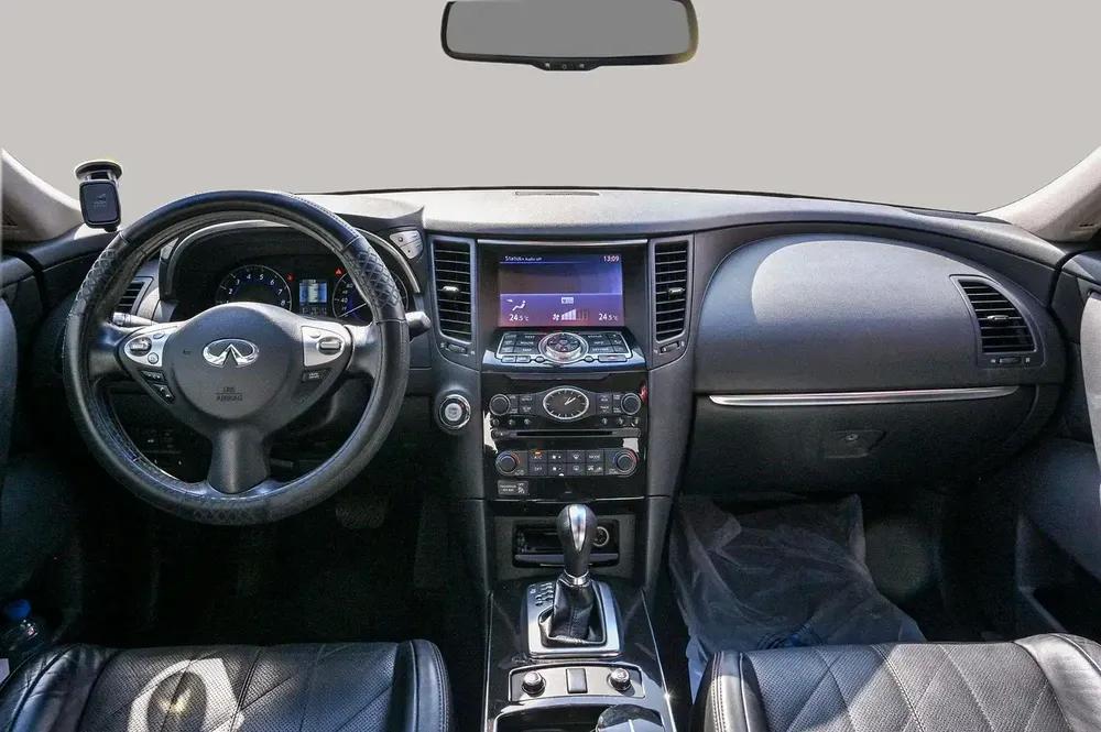 AED 1038/month | 2018 Infiniti QX70  | GCC Specs | Ref#417064 - Image 9