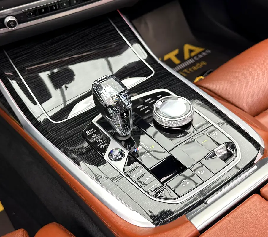 2022 BMW X7 M50i M-Sport, 05/2026 BMW Warranty + Service Contract, BMW Full Service History, GCC - Image 13