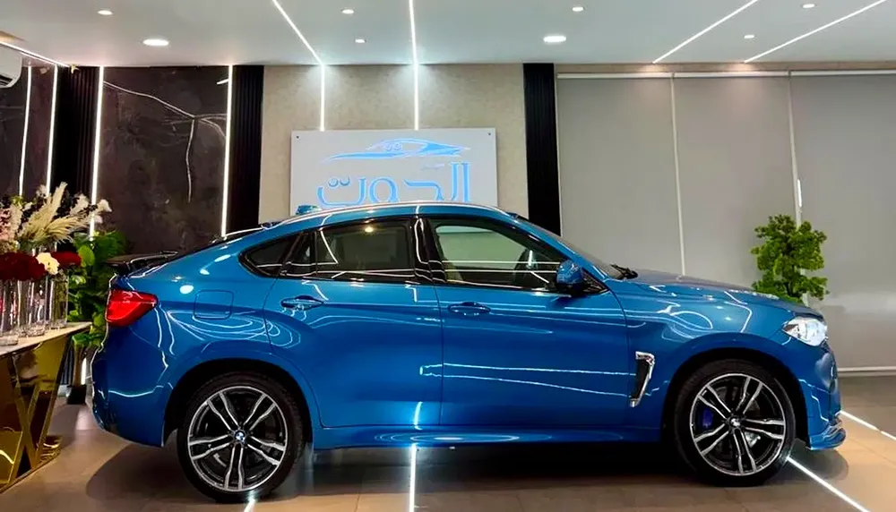 BEST BMW X6M V8 // RADAR // NIGHT VISION // STAR ROOF TOP RANGE // ACCIDENT FREE // GCC // LOW MILES - Image 11