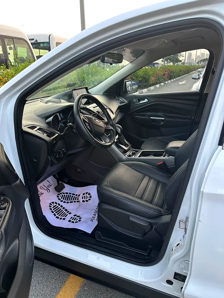 600/- AED EMI Ford Escape - Mid Option - 2019 - GCC Specs Well Maitained - Image 11