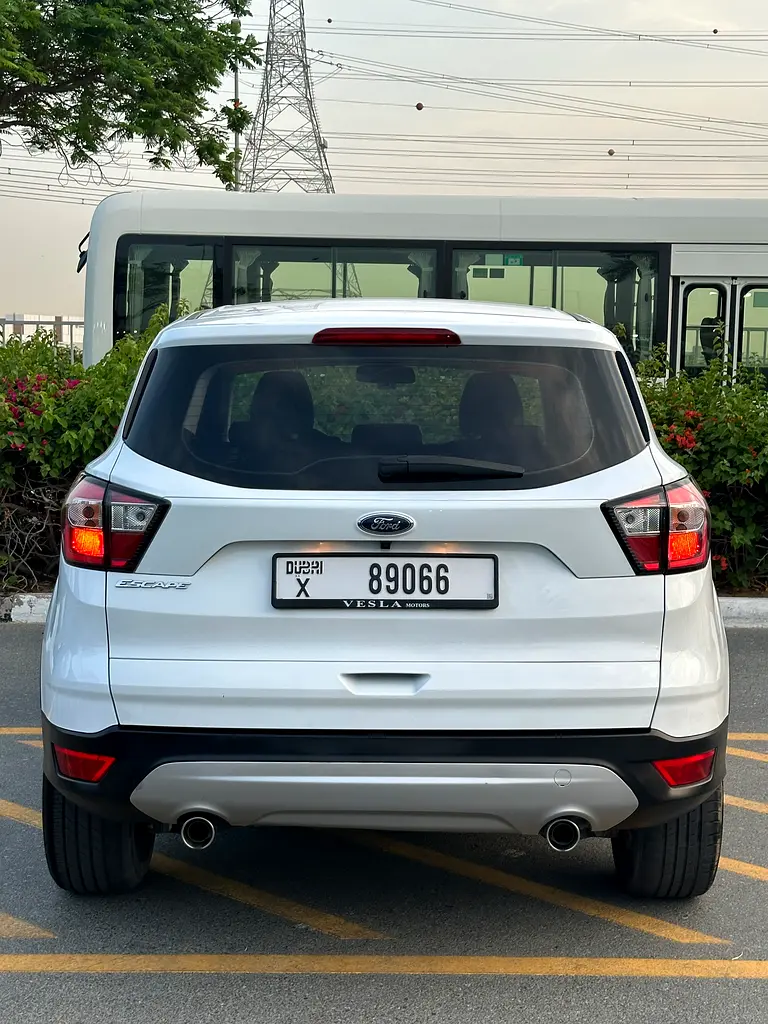 600/- AED EMI Ford Escape - Mid Option - 2019 - GCC Specs Well Maitained - Image 18