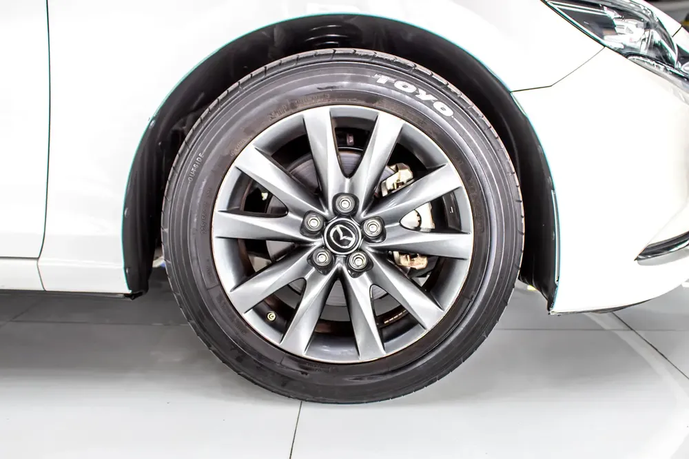 WARRANTY 1 YR / 20000 KM | GCC | 2.5 L | AED 1165 | - Image 8