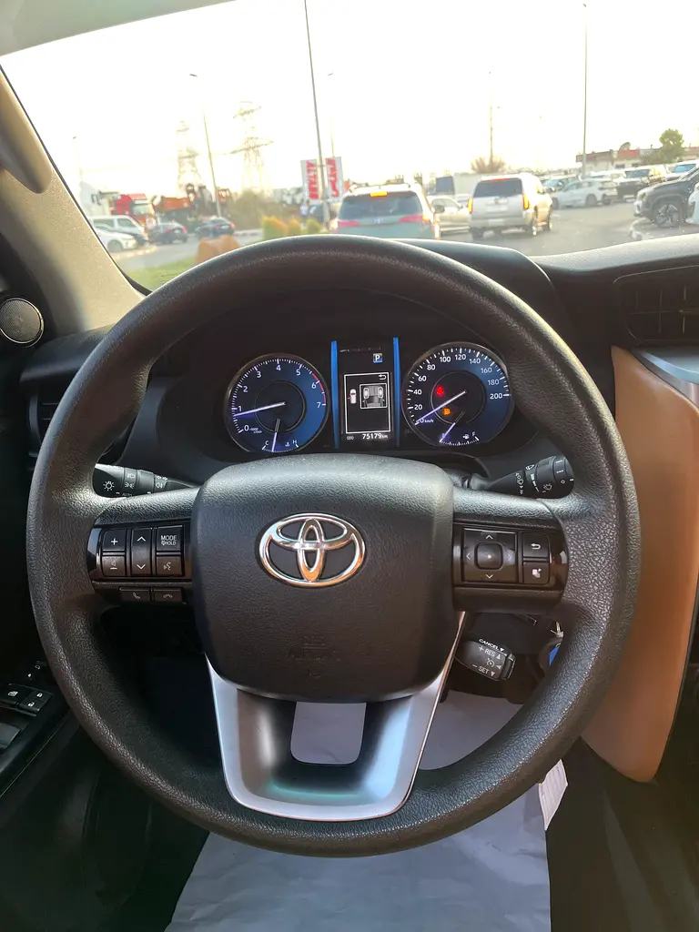 TOYOTA FORTUNER 2022 EXR 2.7 V4 GCC SPECS - Image 15