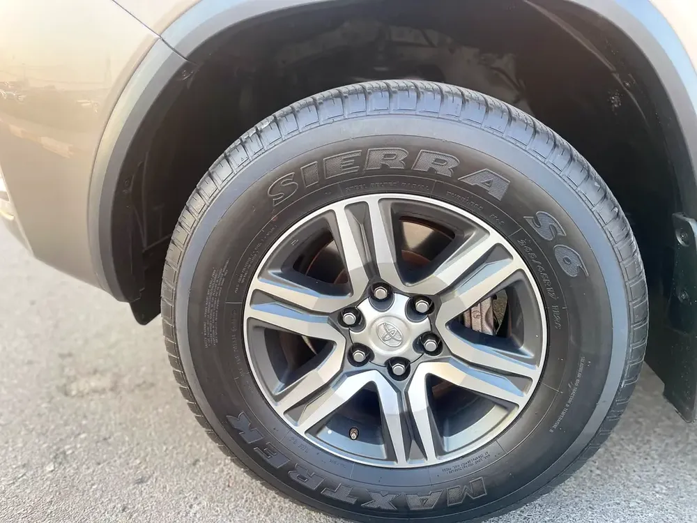 TOYOTA FORTUNER 2022 EXR 2.7 V4 GCC SPECS - Image 17