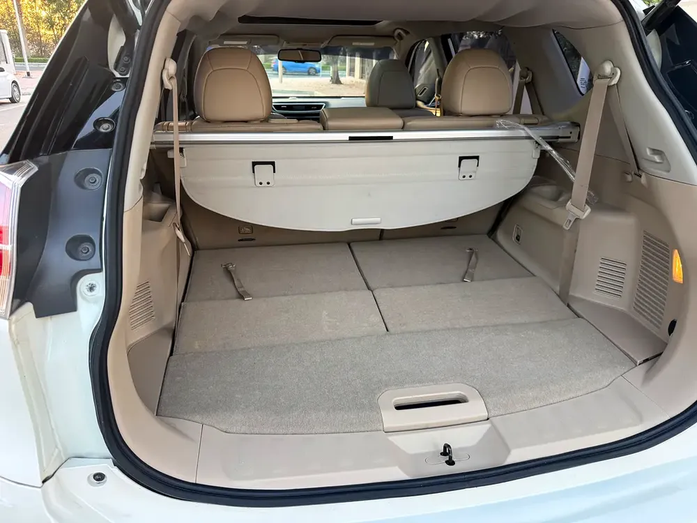 2017 Nissan X-Trail SL | GCC Specs | Full Service History | Panoramic Roof | Well Maintained - Image 13
