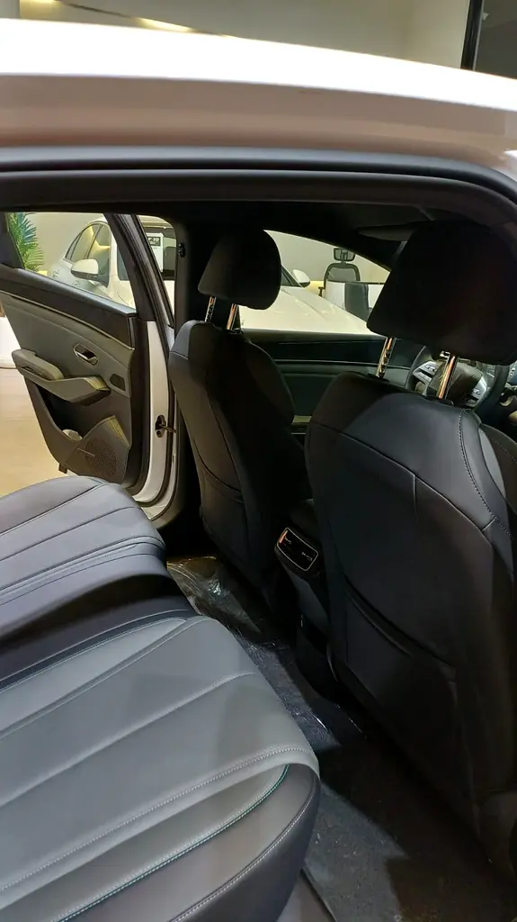 2025BYD Qin L  DM-i Hybrid - Brand New - - Image 13