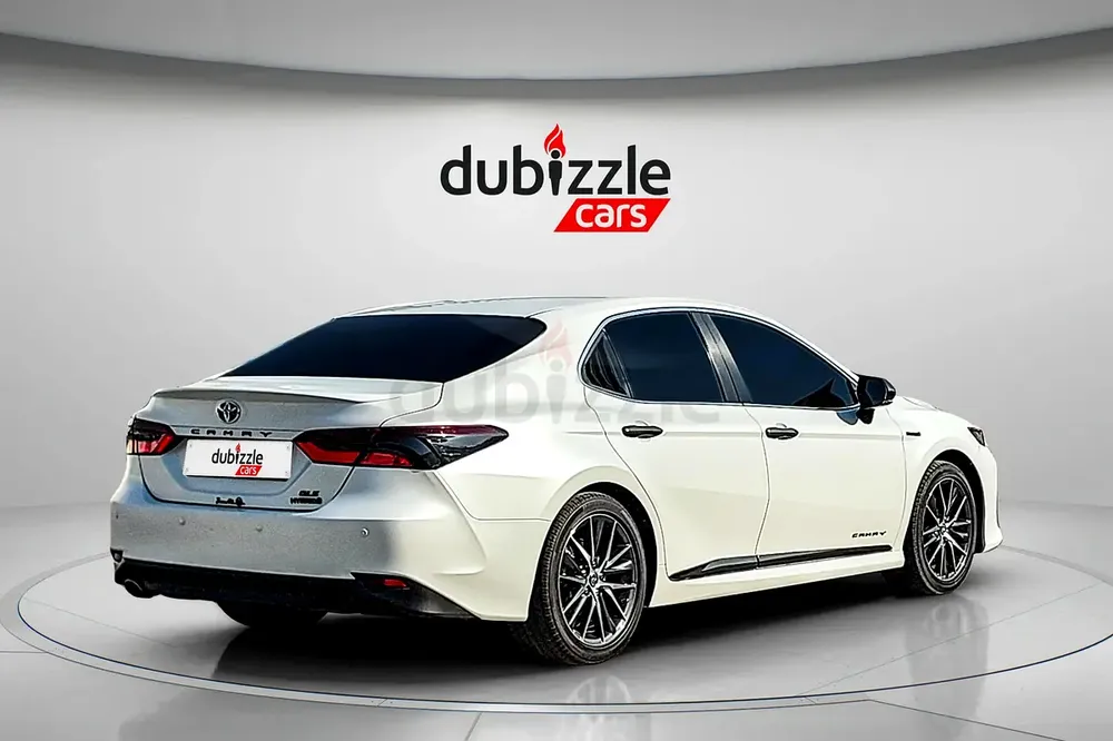 AED 1596/month | 2024 Toyota Camry GLE | GCC Specs | Ref#462511 - Image 6