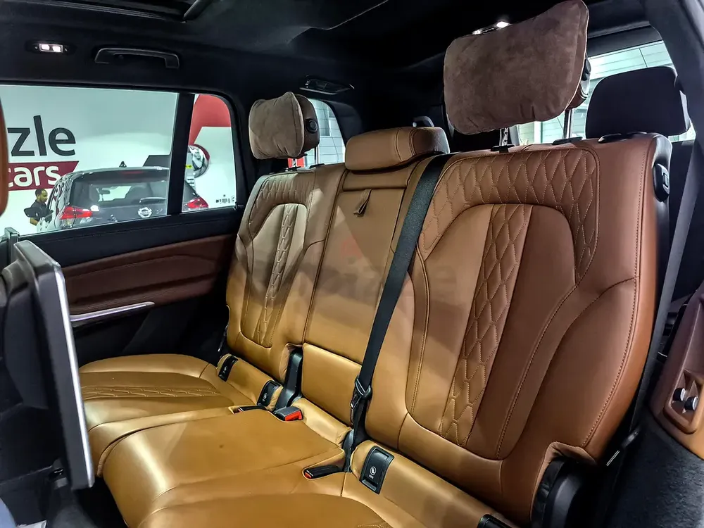 AED 2583/month | 2022 BMW X7 xDrive40i | GCC Specs | Ref#470387 - Image 12