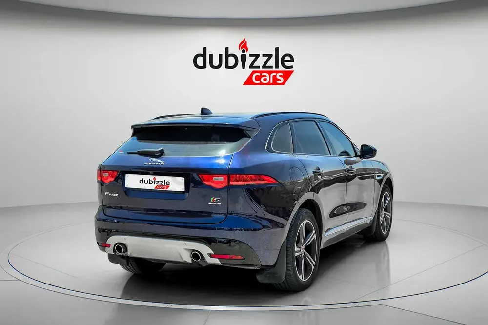 AED 1012/month | 2017 Jaguar F-Pace  | GCC Specs | Ref#454647 - Image 5
