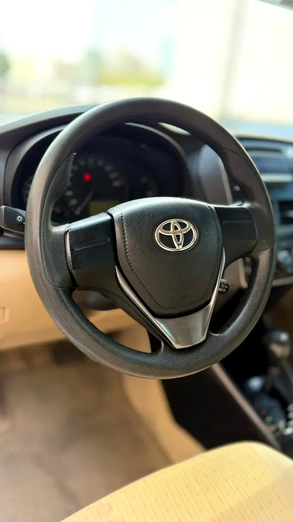 GCC Specs Toyota Yaris E 2021 - Excellent Condition - Image 6