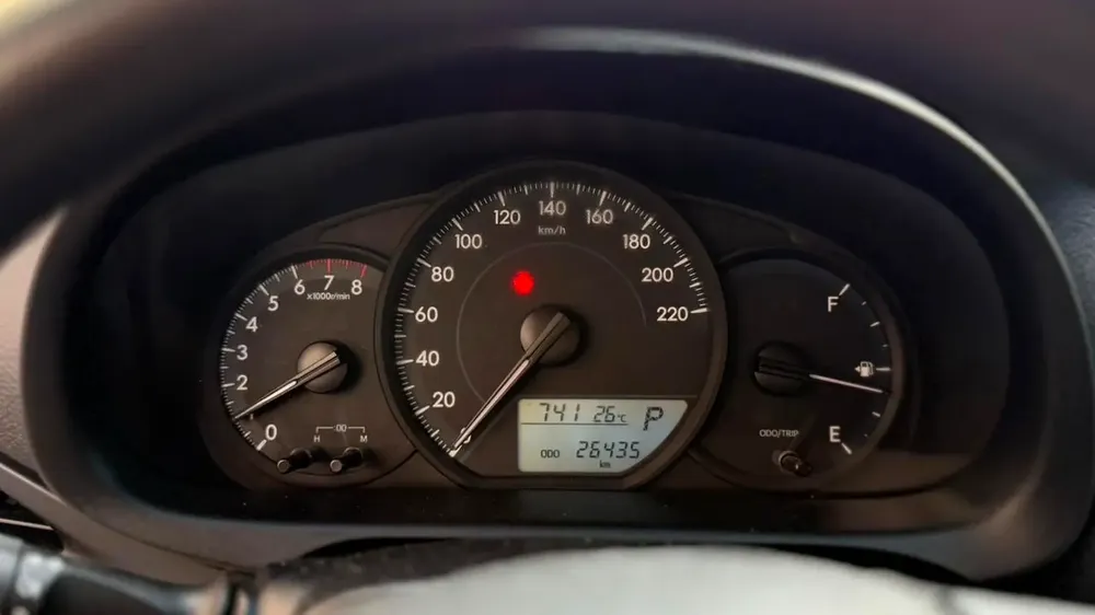 GCC Specs Toyota Yaris E 2021 - Excellent Condition - Image 7