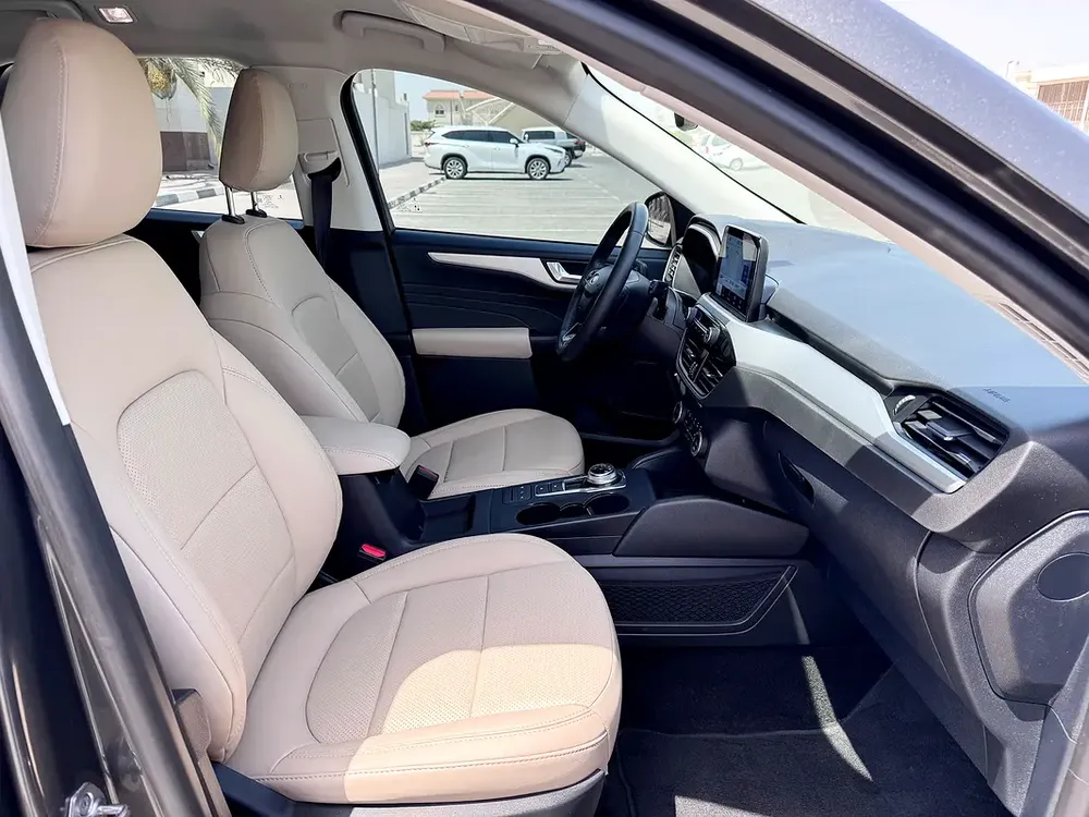 Ford Escape 1.5 ECO BOOST Trend Plus 2021 Model GCC Specs With Full Service History And Warranty - Image 9