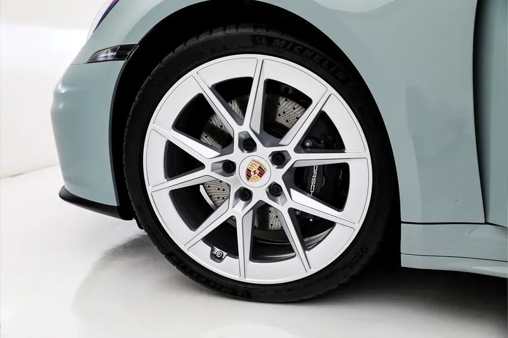 2025 Porsche 911 Carrera Cabriolet | European | Brand New | Warranty | 3.0L F6 - Image 10