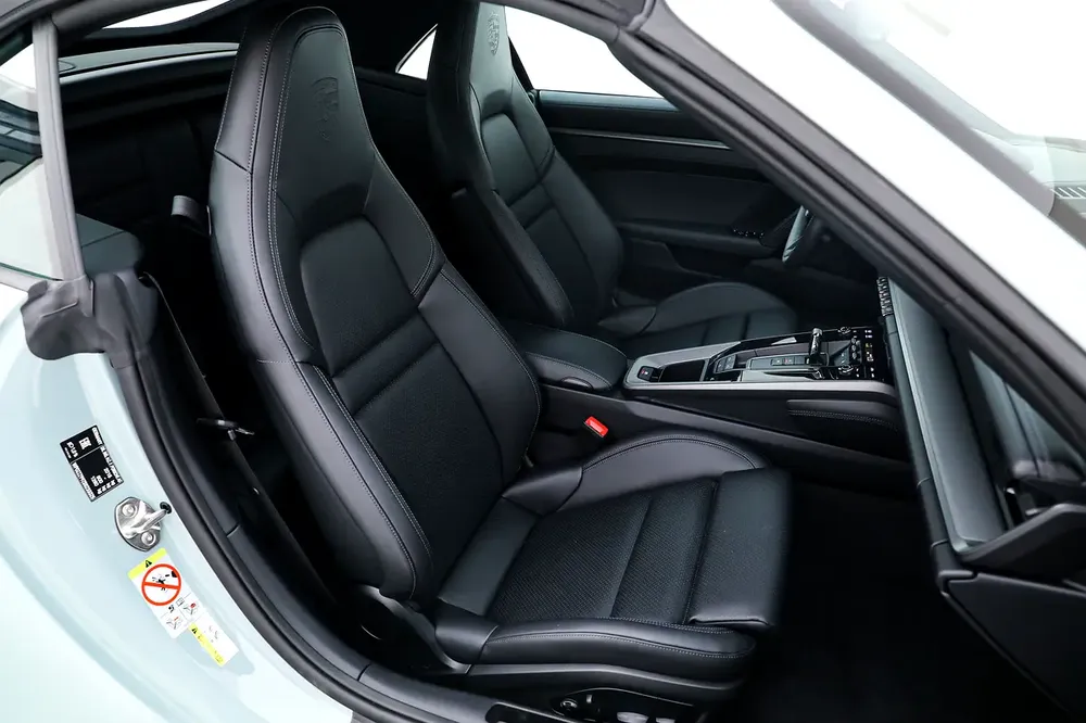 2025 Porsche 911 Carrera Cabriolet | European | Brand New | Warranty | 3.0L F6 - Image 17