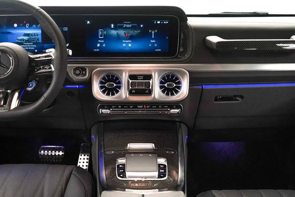 2026 MERCEDES G63 AMG / BURMESTER / BLACK RIMS / CARBON FIBRE / DEALER WARRANTY AND SERVICE CONTRACT - Image 11