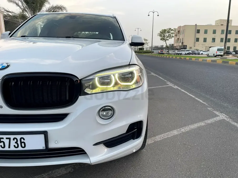 ** BMW X5 6 CYLINDER 306HP GCC ** - Image 5