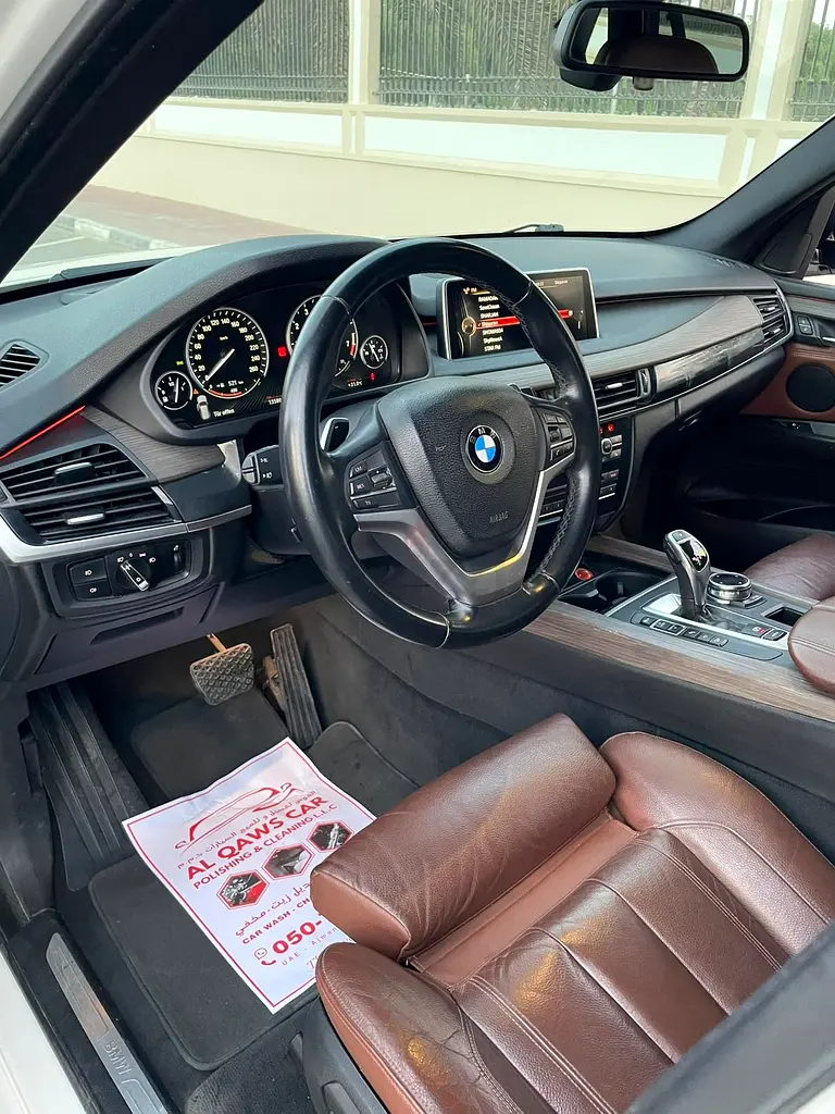 ** BMW X5 6 CYLINDER 306HP GCC ** - Image 9