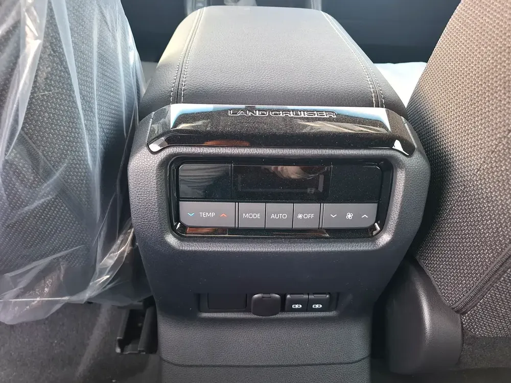 Toyota Prado 2.4L 2026 GCC Basic (Export Only) - Image 13