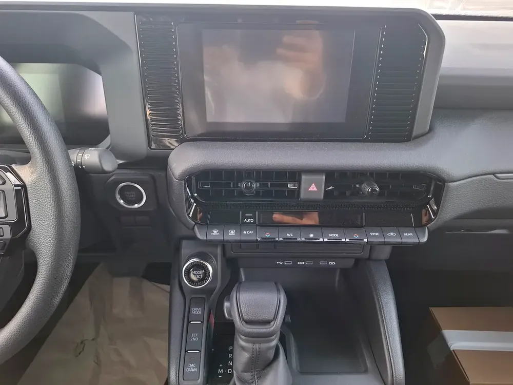 Toyota Prado 2.4L 2026 GCC Basic (Export Only) - Image 18