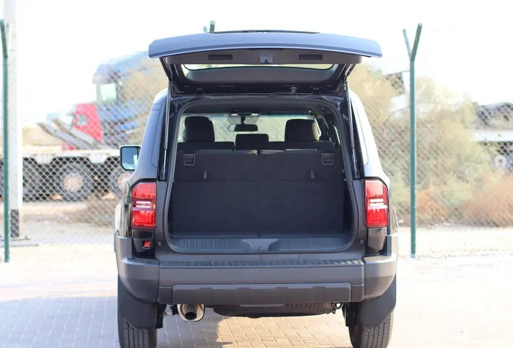 Toyota Prado 2.4L 2026 GCC Basic (Export Only) - Image 8