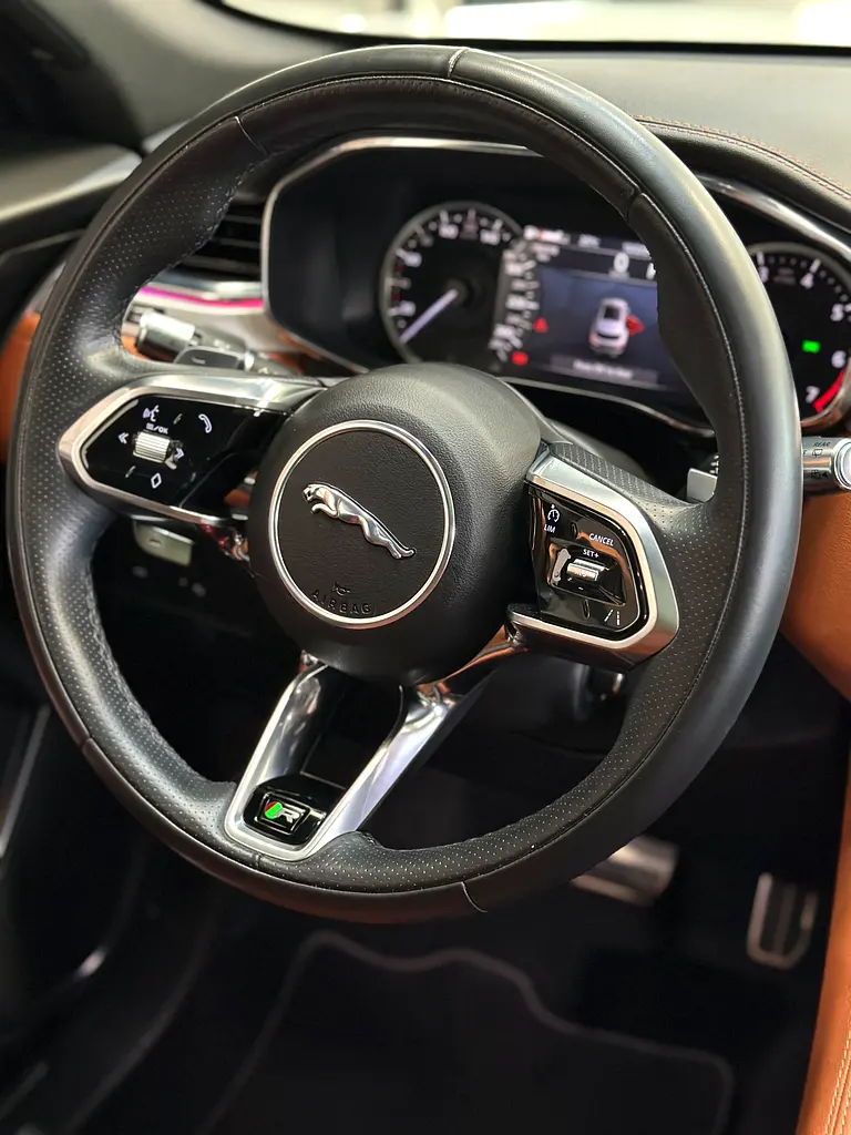 1,839/pm | R Dynamic SE Black Edition | Agency Warranty Until 2027 - Image 13