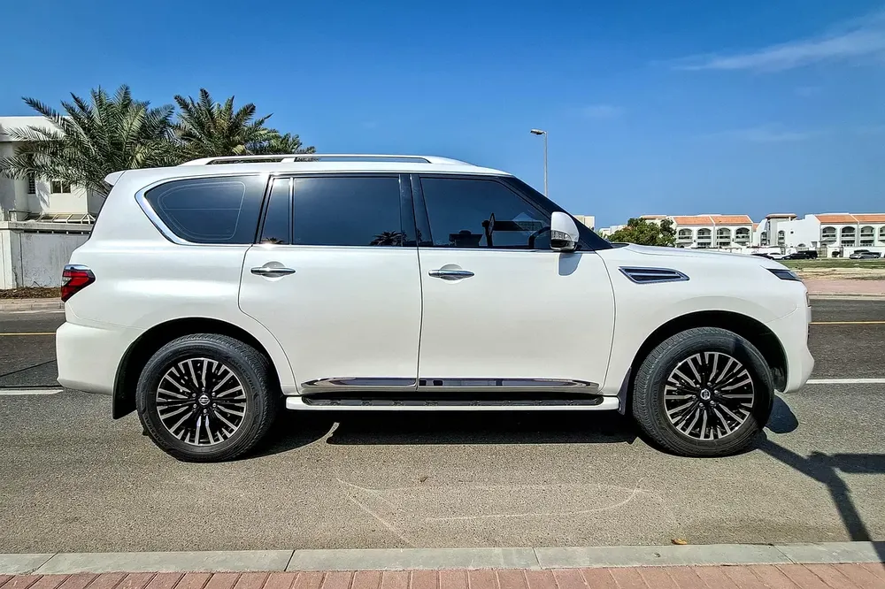 AED 2158/month | 2020 Nissan Patrol SE Titanium | GCC Specs | Ref#425609 - Image 4