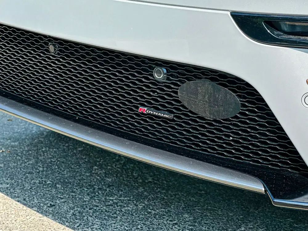 Very clean Land Rover Velar R-Dynamic - Image 16