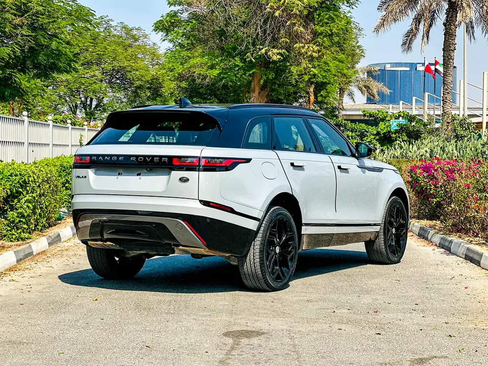 Very clean Land Rover Velar R-Dynamic - Image 5
