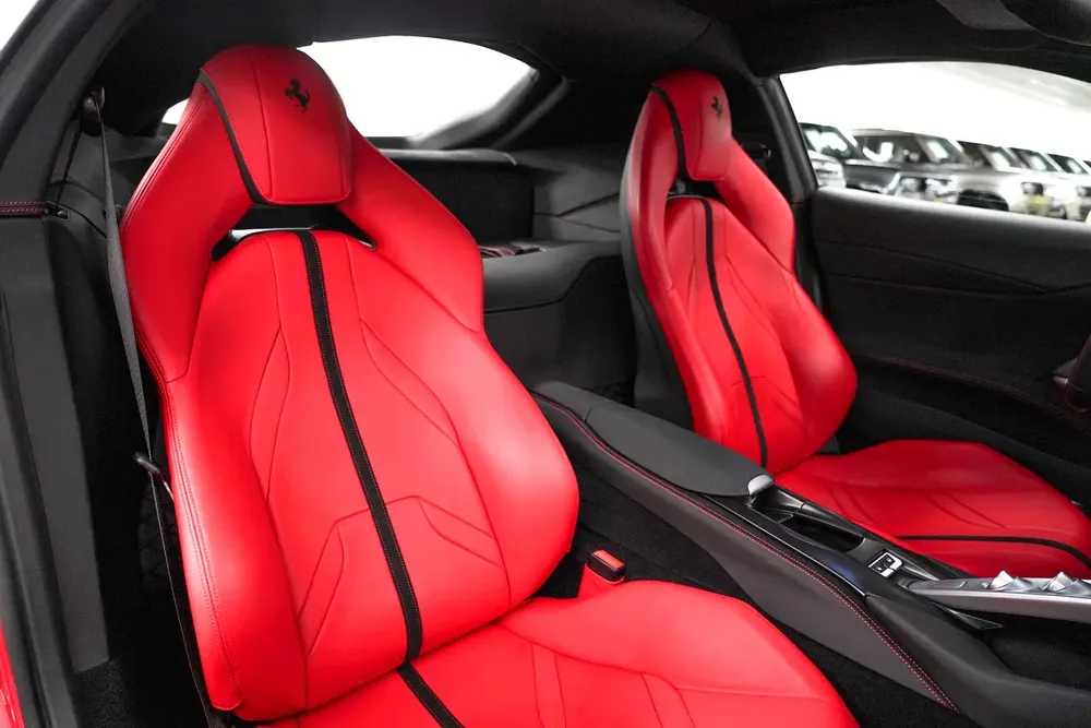 2018 FERRARI 812 SUPERFAST / LOW MILEAGE / V12 / CARBON FIBRE / JBL - Image 13