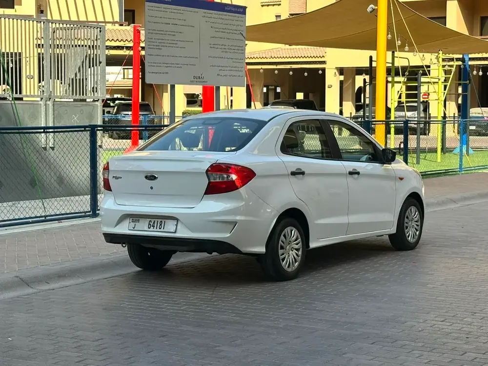 Perfect , not negotiable - Reliable  Fuel Efficient - Image 5
