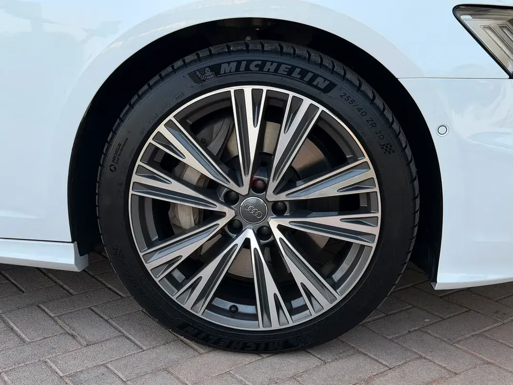 Audi A6 2019 55 TFSI Quattro GCC Specs - Image 8
