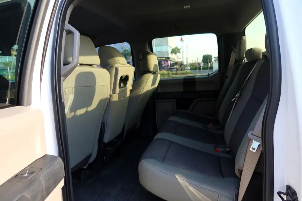 2020 Ford F150 XL V8 GCC | 167K KM | Original Paint | Best Deal - Image 6