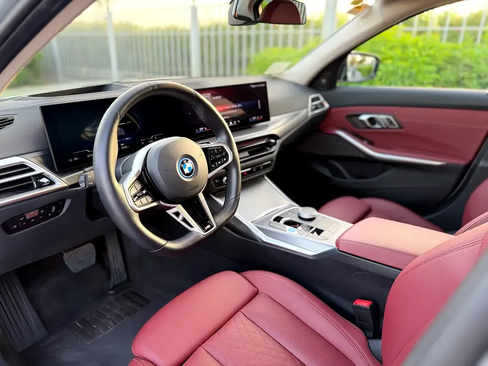 BMW i3 eDrive 40 L 2025 Chinese Specs - Brand New Electric Luxury Sedan - Image 8