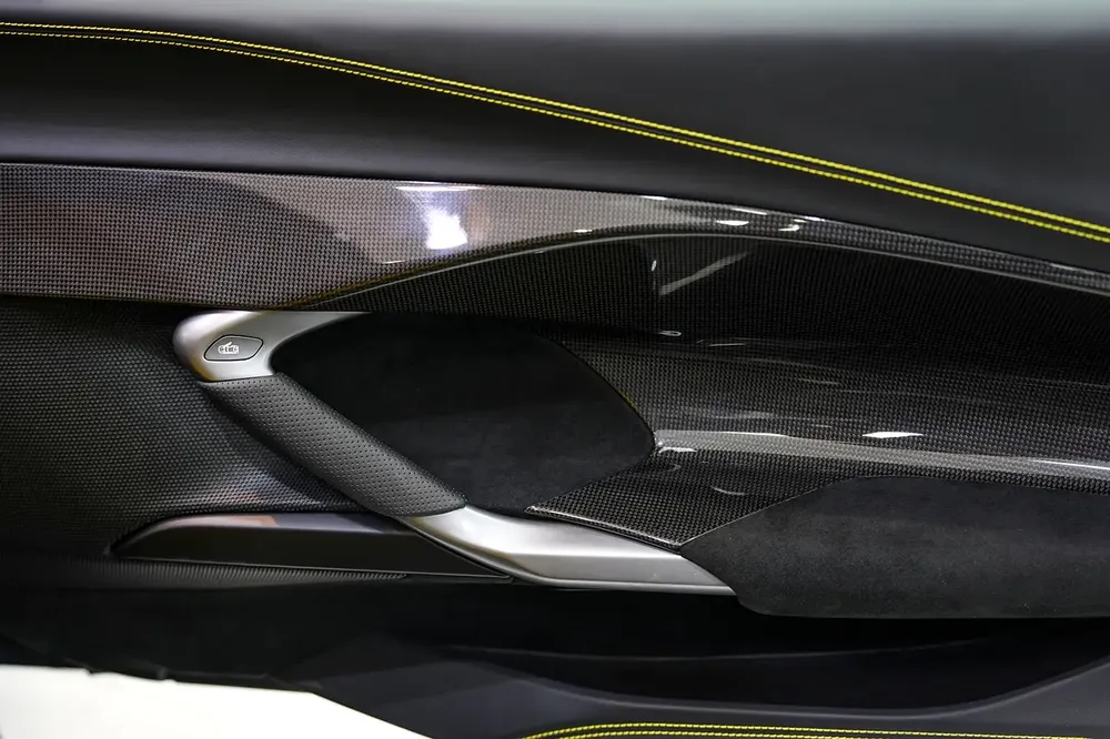 2023 Ferrari 296 GTB, Full Carbon Fiber Package, Daytona Seats, Carbon Wheels, Dealer Warr + Ser!! - Image 8