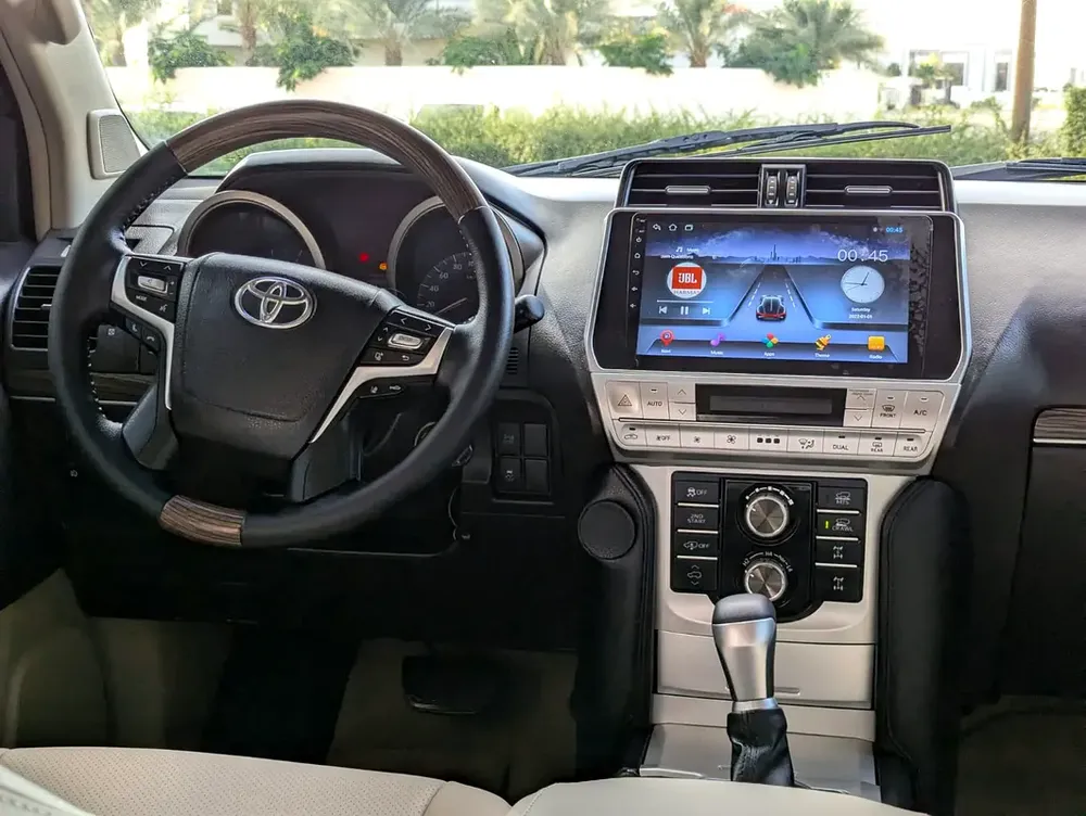 TOYOTA PRADO 2012 FACELIFTED 2023 WITH INTERIOR AND EXTERIOR V4 2.7L GCC IN EXCELLENT CONDITION - Image 6