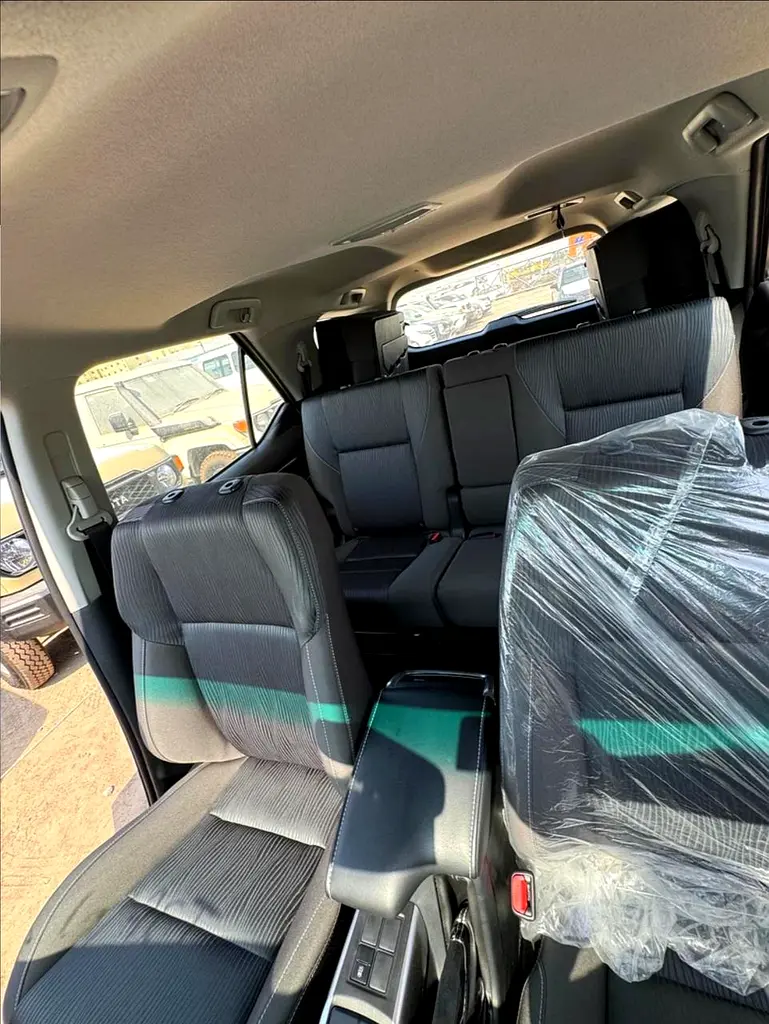 Toyota Fortuner 2026 2.7P Brand New - Export Ready - Image 10